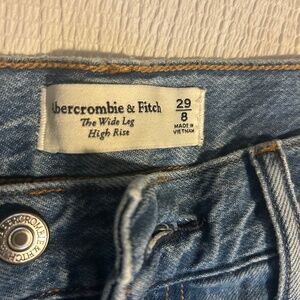 NWT Abercrombie High Rise Wide Leg 29 regular